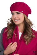 Béret et écharpe pour femme en framboise profond, style classique, matériau doux, confort optimal, accessoire mode hiver