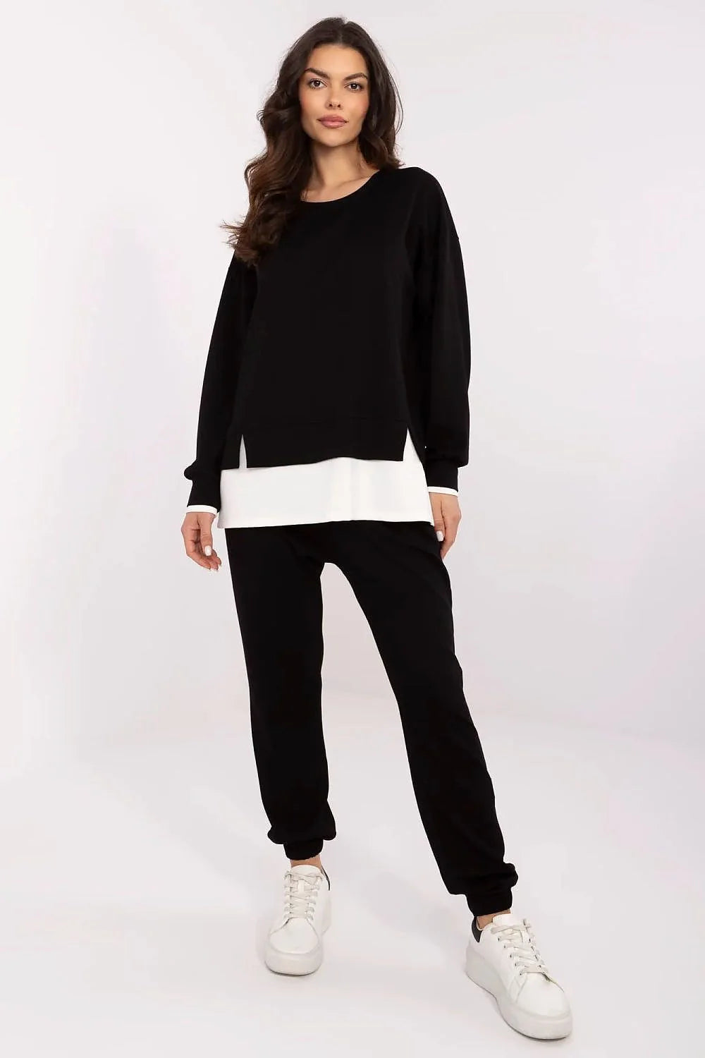 Ensemble Relevance pour femme décontracté moderne couleur noire et blanche matériau doux élastique manches longues taille haute pantalon jogger