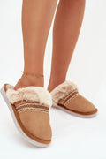 chaussons mules intérieur femme suédine camel broderie géométrique parement fausse fourrure crème semelle extérieure épaisse blanche semelle intérieure moelleuse cocooning