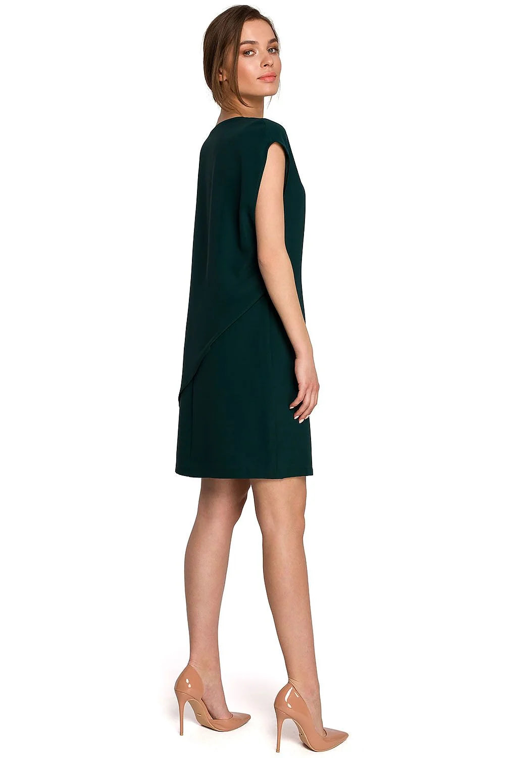 Robe légère rose pastel moderne chic asymétrique ample col rond confortable mode féminine tendance
