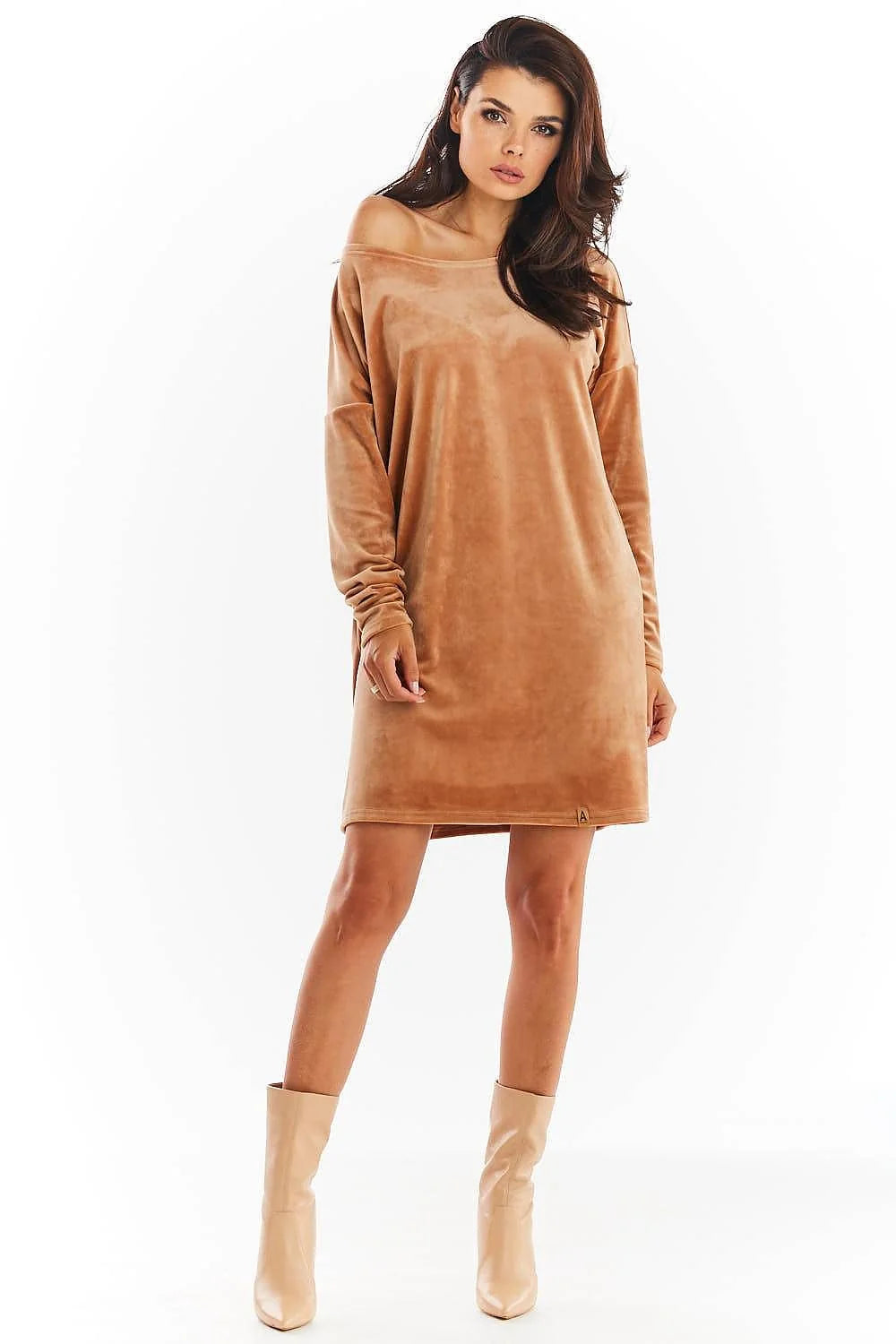 Nuisette en velours bordeaux élégante et confortable manches longues coupe ample pour occasions semi-formelles