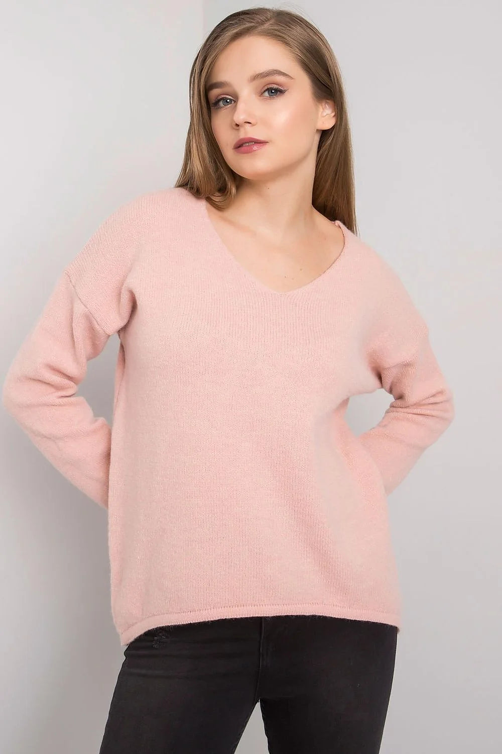 pull femme oversize col V maille tricotée noire loose fit manches longues côtelée douce extensible chaude tunique