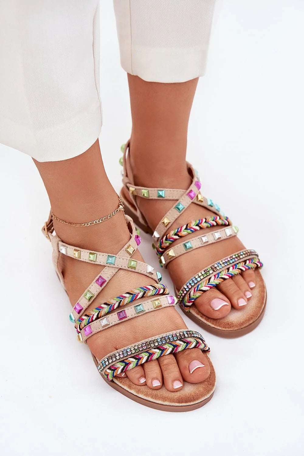 Sandales Step in style pour femme, style bohème chic, lanières tressées multicolores, cuir écologique, talon plat, ajustable, été, vacances