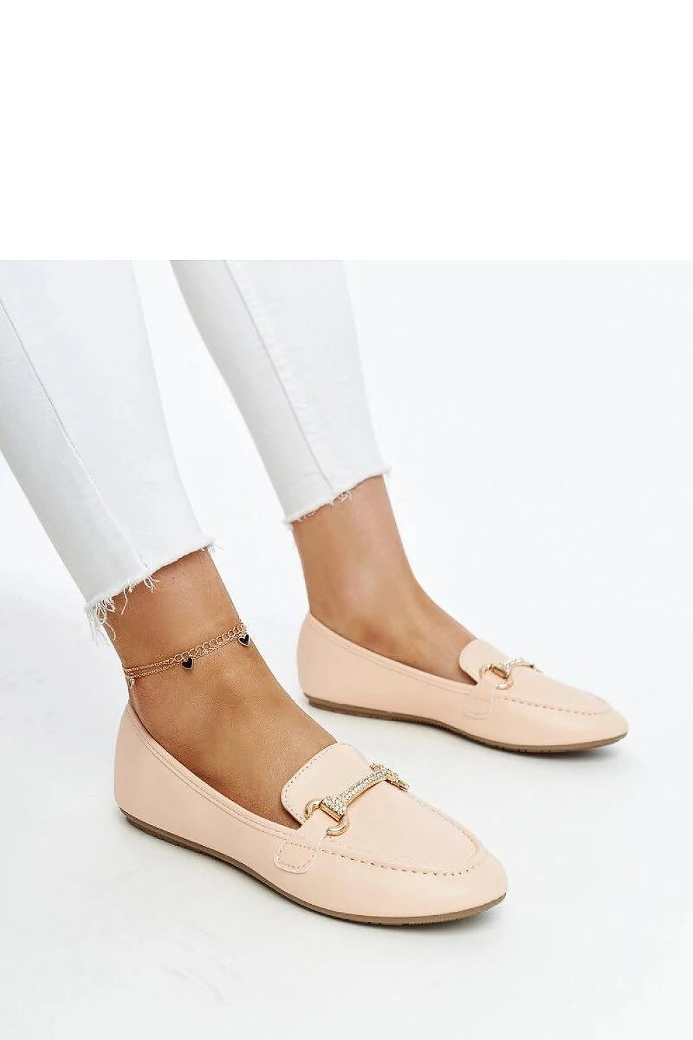 Mocassins élégants pour femmes Solea beige clair, design intemporel, cuir haut de gamme, détails métalliques raffinés, confort maximal, style summer
