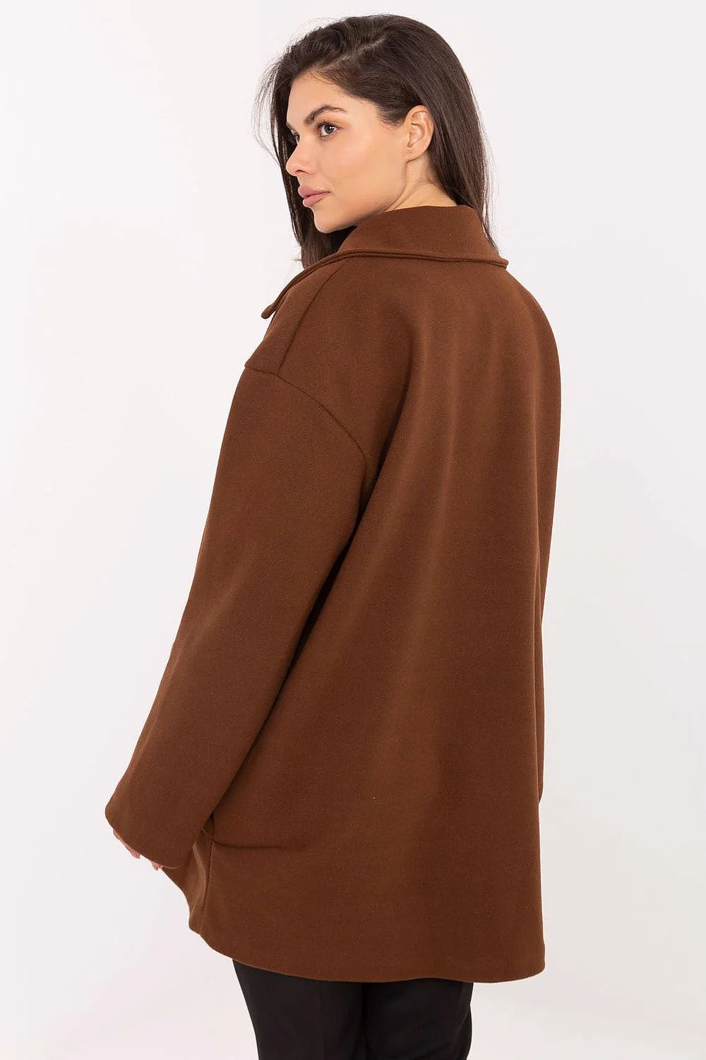 manteau femme court oversize doubleboutonnage laine mélangée marron chocolat col cranté épaules tombantes coupe mi cuisse poches rabat