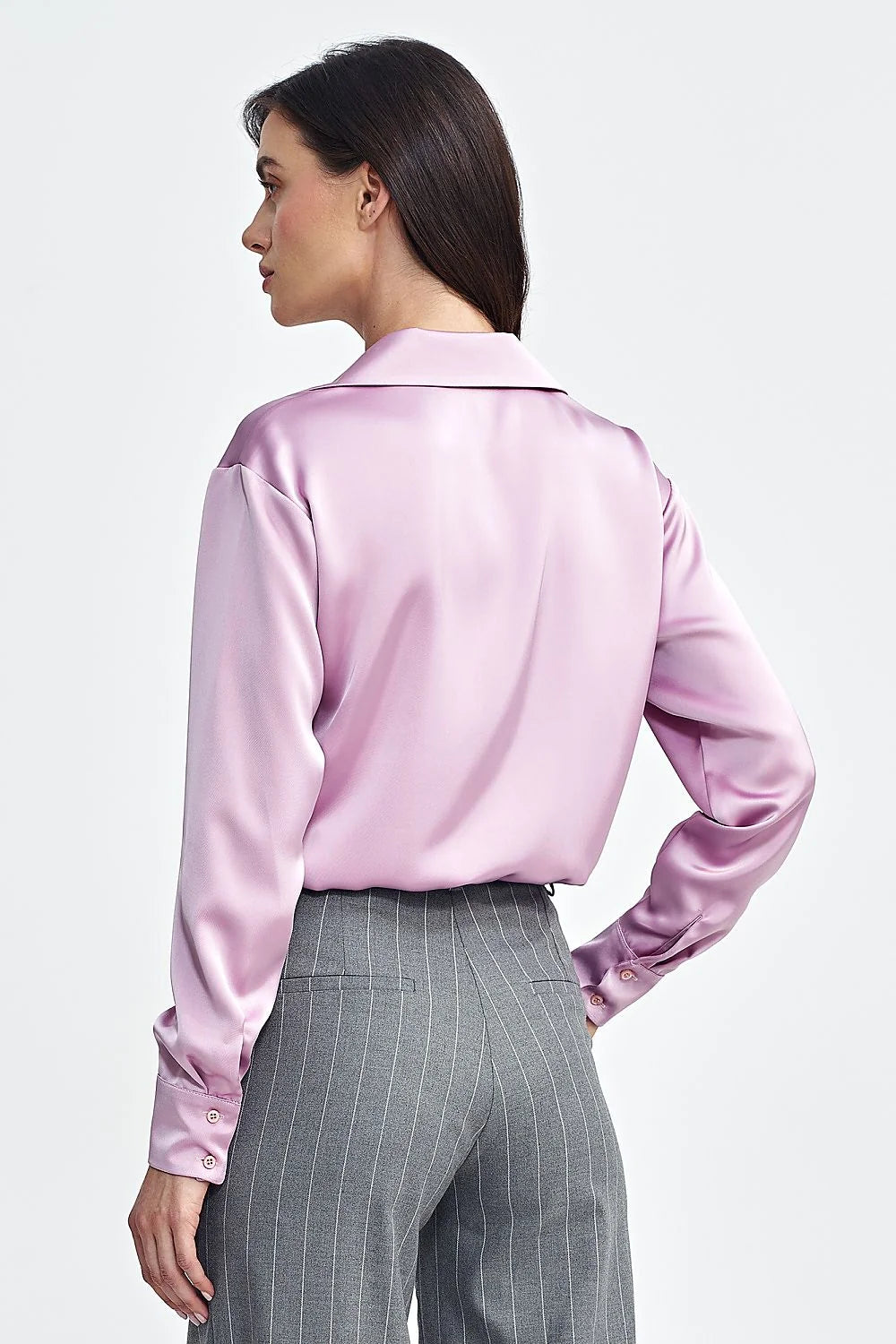 Chemisier pour femme classique en satin rose pastel manches longues col traditionnel coupe ajustée confortable