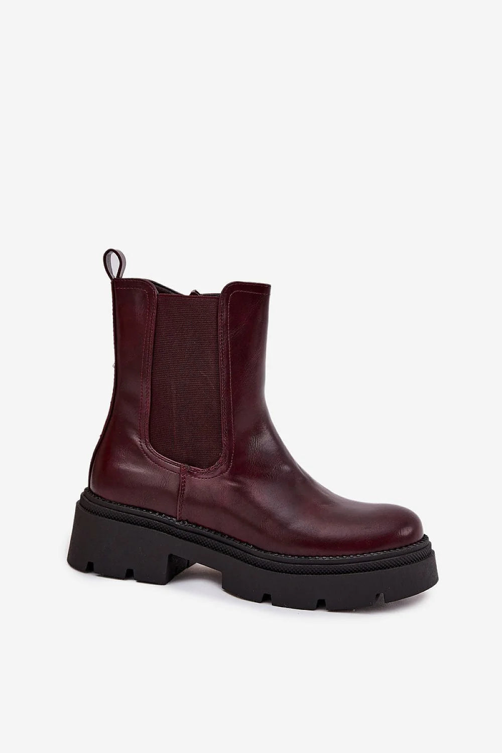 boots femme chelsea cuir bordeaux brillant cheville haute bout rond empiècements élastiques latéraux enfilage facile semelle plateforme noire crantée antidérapante