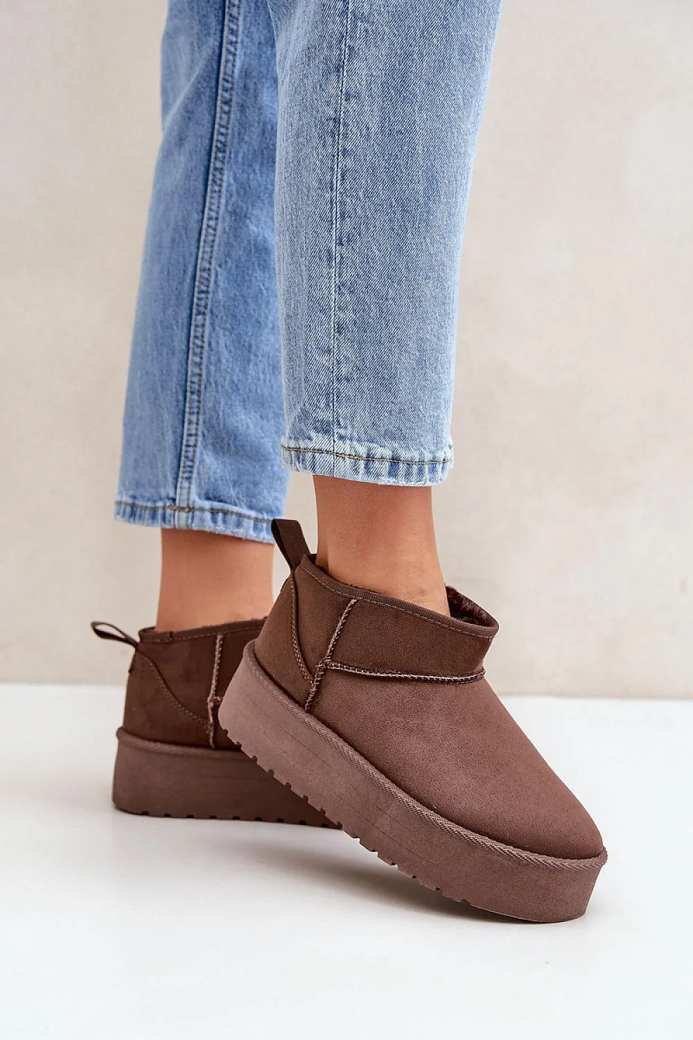 Bottes de neige pour femmes cuir suédé écologique fourrure intérieure haute plateforme style moderne