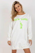 Sweatshirt long pour femme oversize style décontracté couleur blanche motif NEW YORK vert fluo coton polyester elasthanne manches longues poignets côtelés