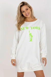 Sweatshirt long pour femme oversize style décontracté couleur blanche motif NEW YORK vert fluo coton polyester elasthanne manches longues poignets côtelés
