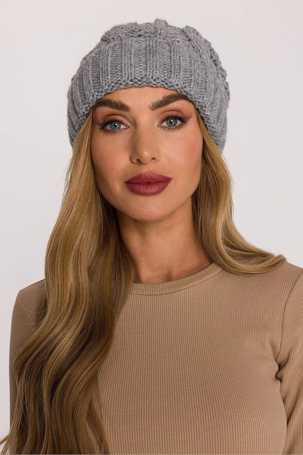 bonnet femme grosse maille tressée torsadé slouchy ample bord roulé côtelé chaud laineux acrylique nylon cosy