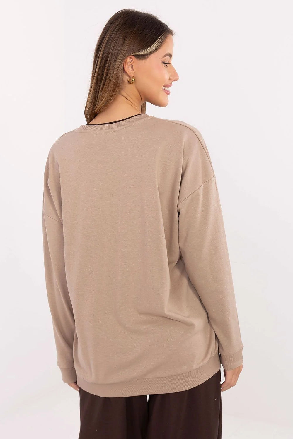 sweatshirt oversize femme coton polyester beige taupe col rond manches longues laçage œillets métalliques décontracté confortable doux