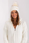 Bonnet et pull tricoté en laine acrylique, style classique, pompon en fausse fourrure, couleur blanche cassée, ensemble hiver chic pour femme