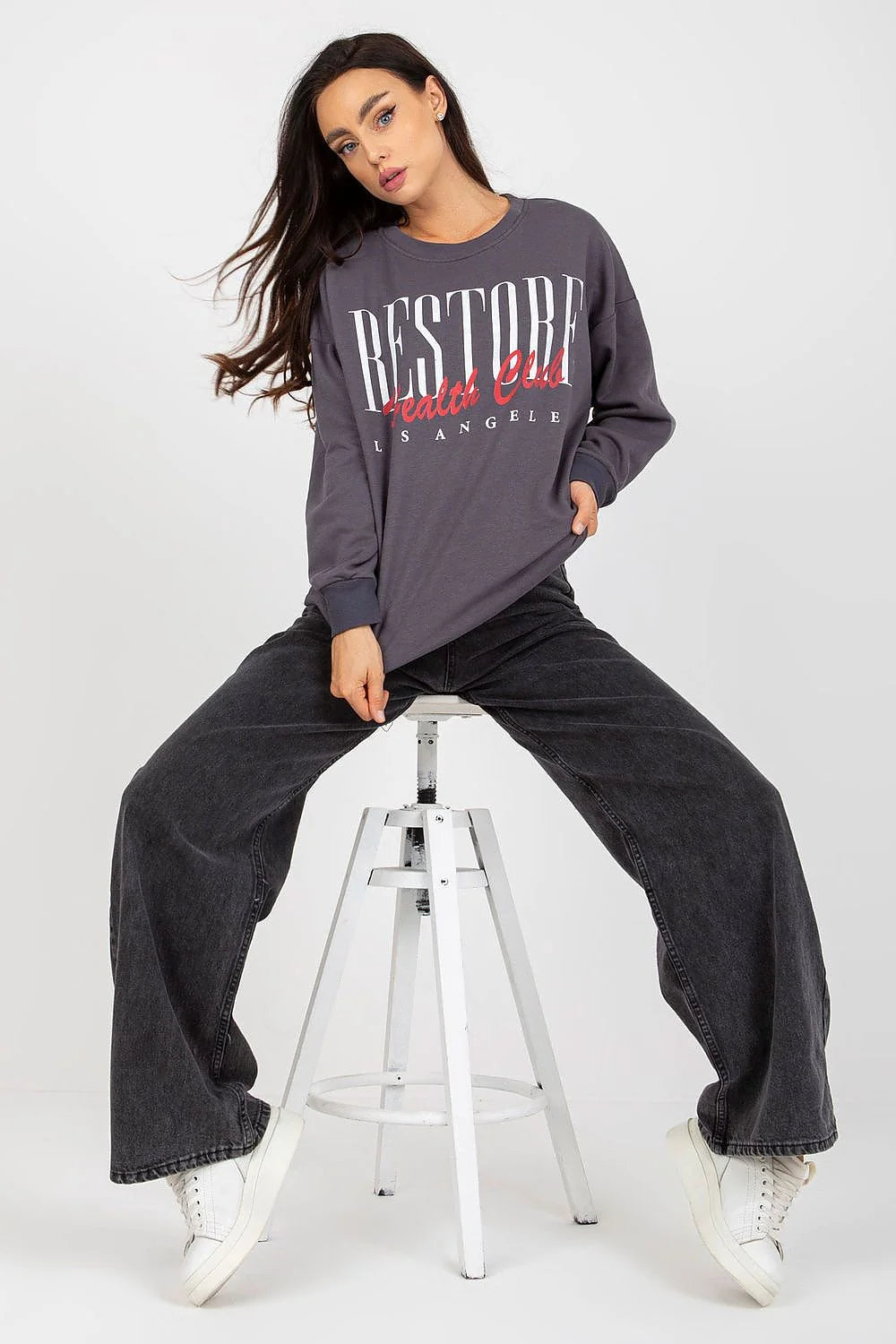 Sweatshirt femme coton imprimé urbain RESTORE Health Club OS ANGELES manches longues col rond côtelé couleur grise