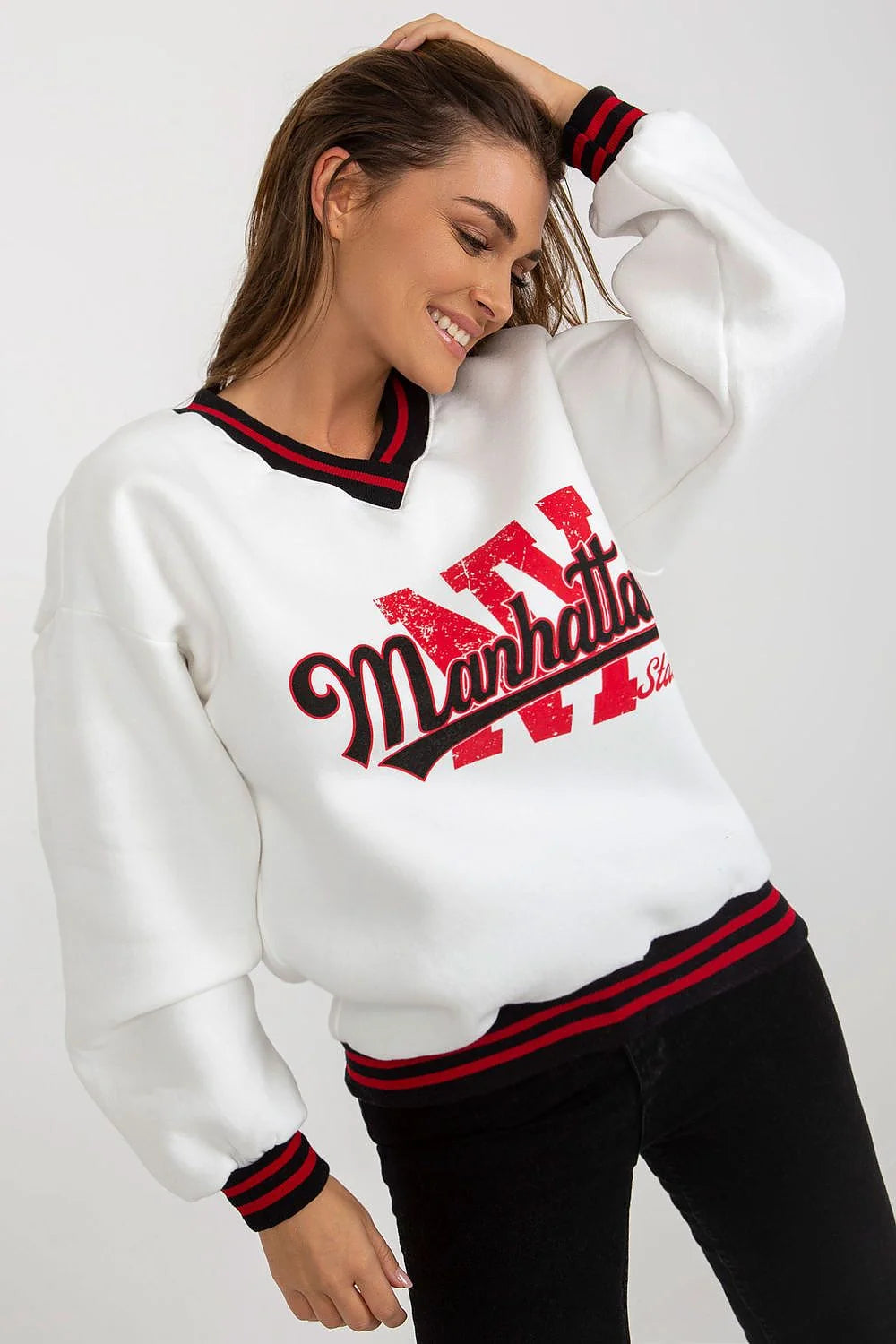 sweatshirt femme oversize colV molleton blanc manches longues imprimé Manhattan motif NY rouge vieilli bordcôtes contrastés noir bordeaux coupe ample