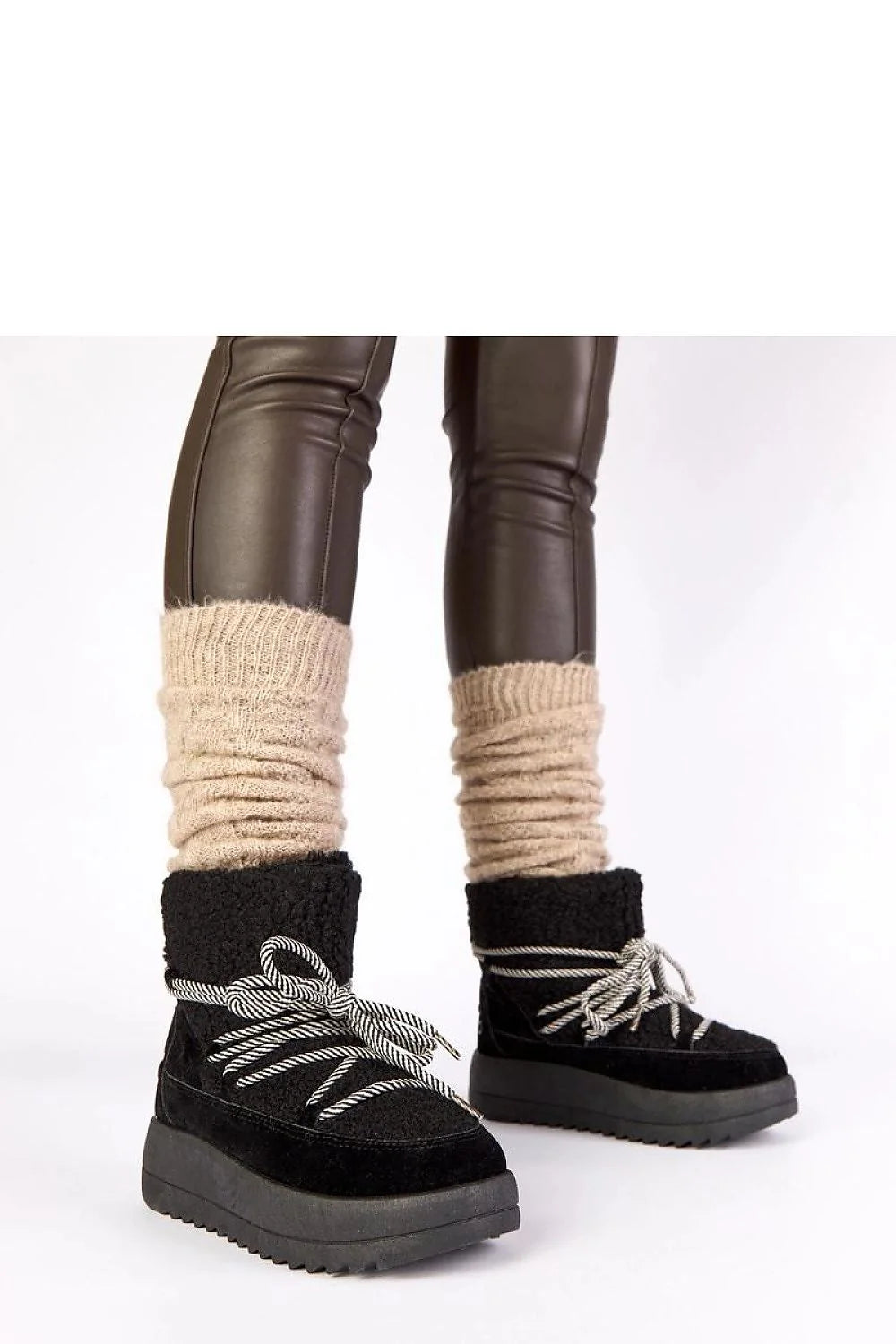 Gemre Sienna bottes neige noires suédine fourrure doublée mi mollet lacets bicolores revers sherpa plateforme crantée antidérapante isolante