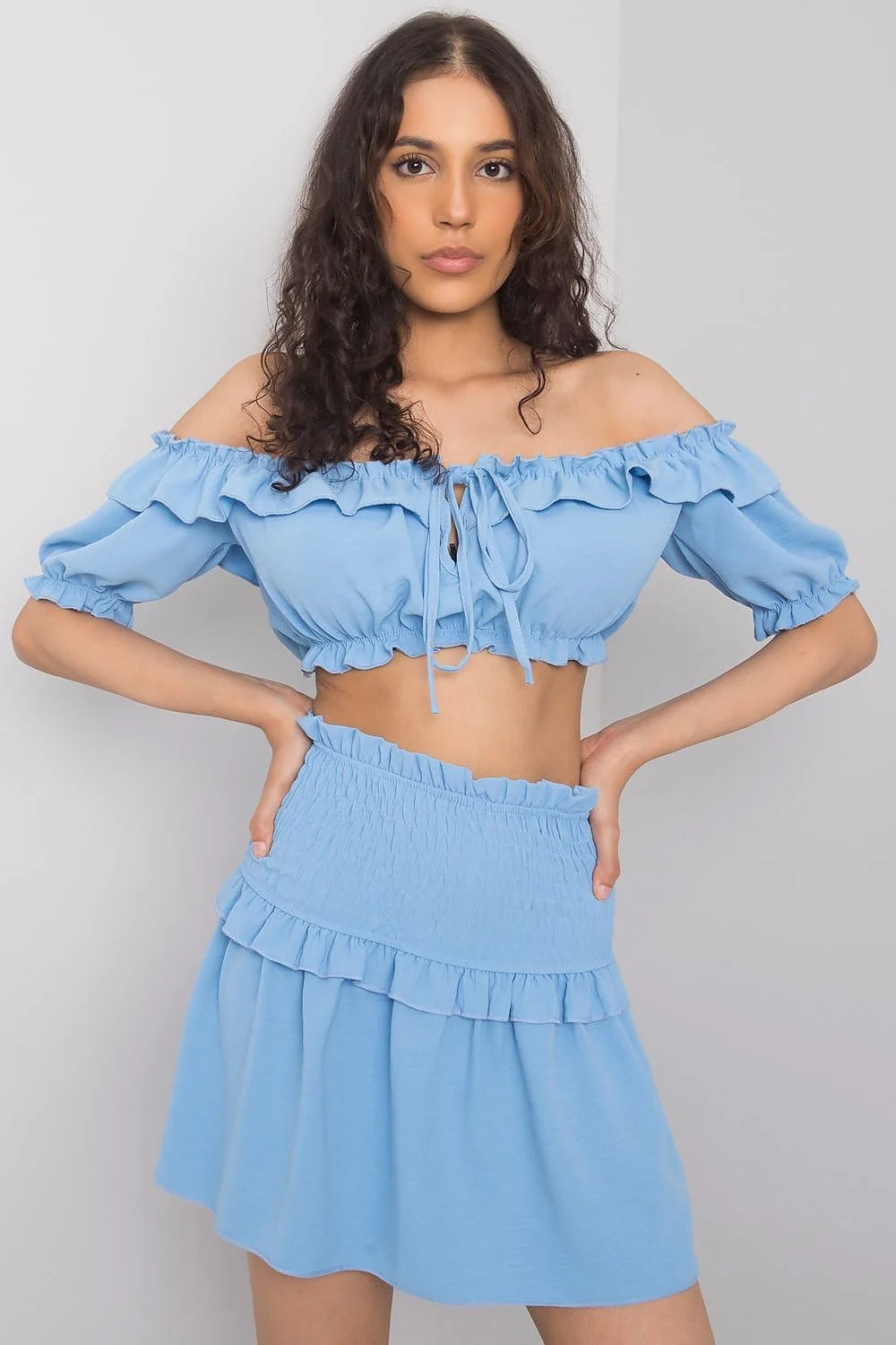 Ensemble chemisier jupe femme blanc style espagnol crop top manches courtes jupe courte smockée