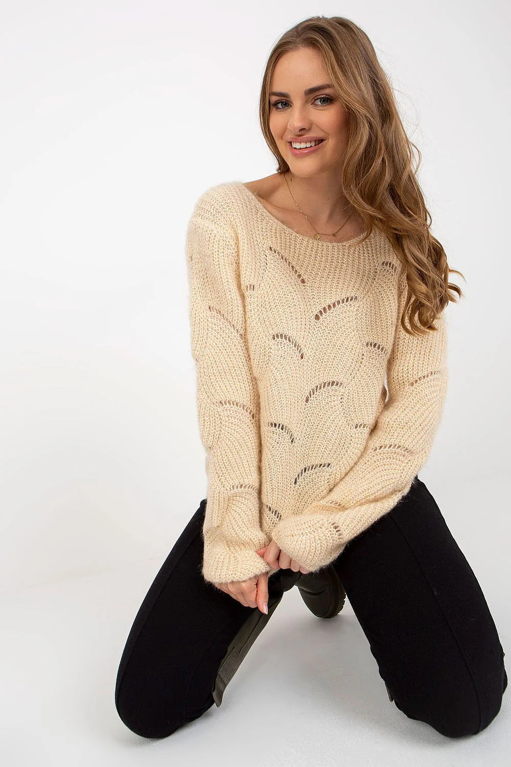 Pull ajouré à manches longues encolure bateau femme design vague maille acrylique moher laine crème polyvalent