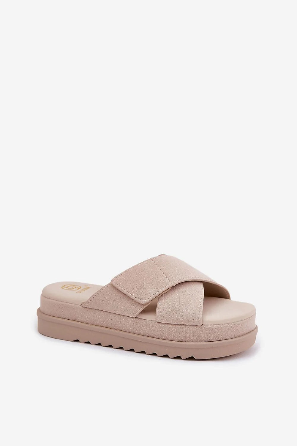 Sandales femmes design moderne ouvertes orteils sangles croisées cuir végan semelle amortie beige été confort style élégance usage quotidien