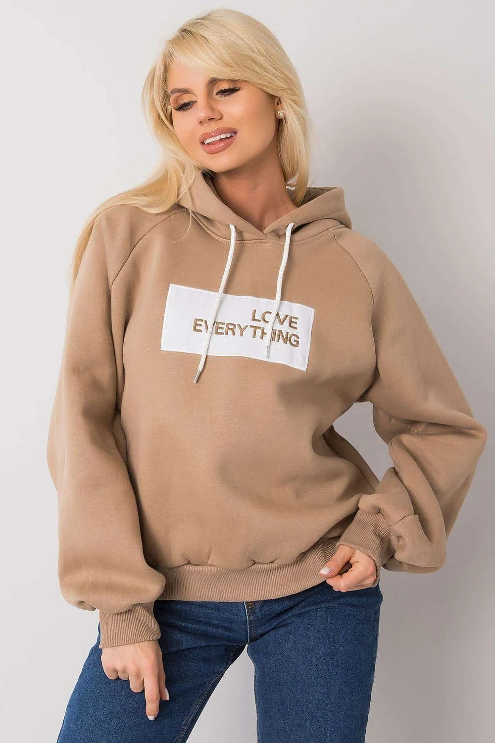 Sweatshirt à capuche pour femme design moderne décontracté marron avec inscription LOVE EVERYTHING coton polyester manches longues ample