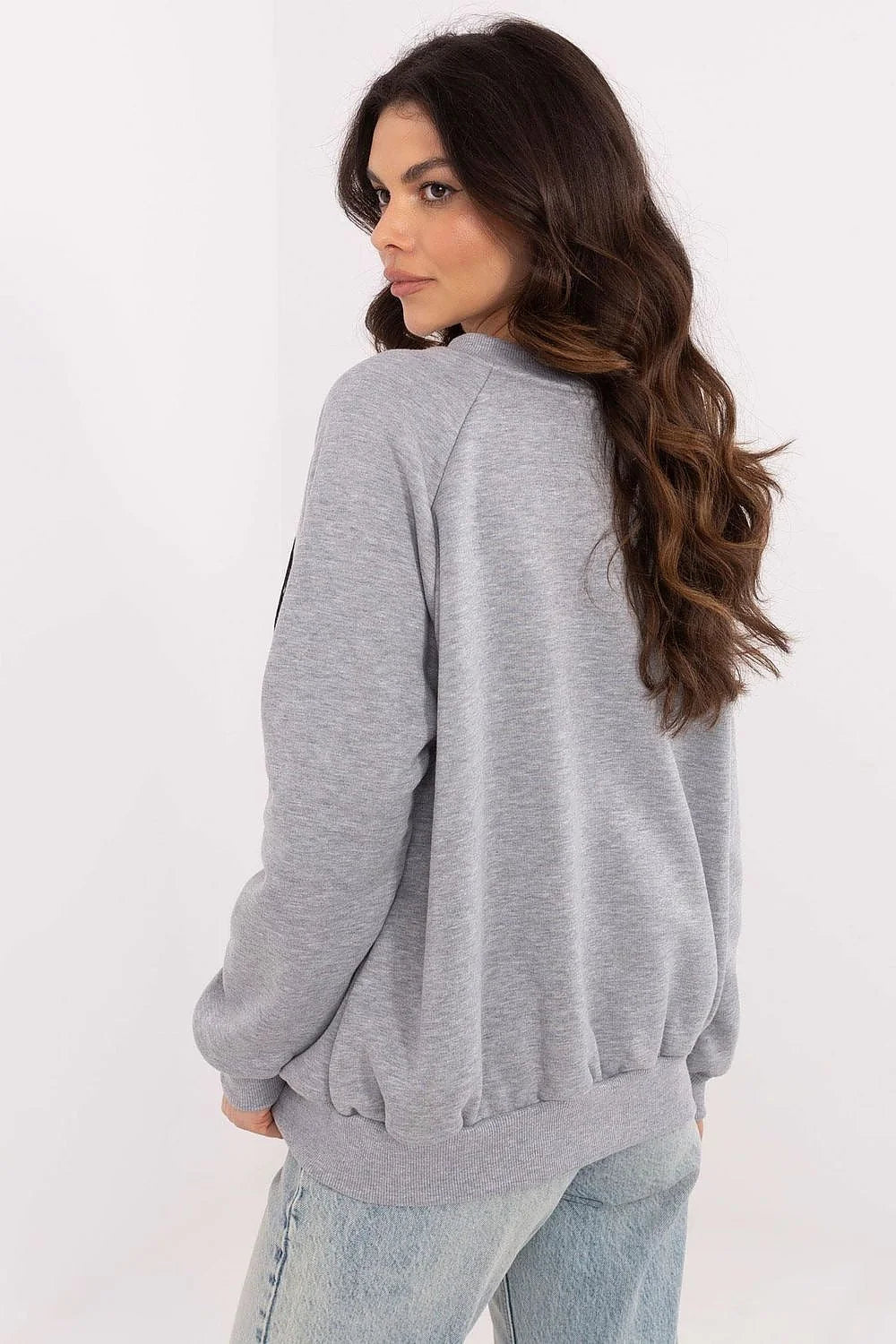 Sweatshirt femme style universitaire design sportif Carolinas coton mélange gris chiné manches raglan col rond logo authentique