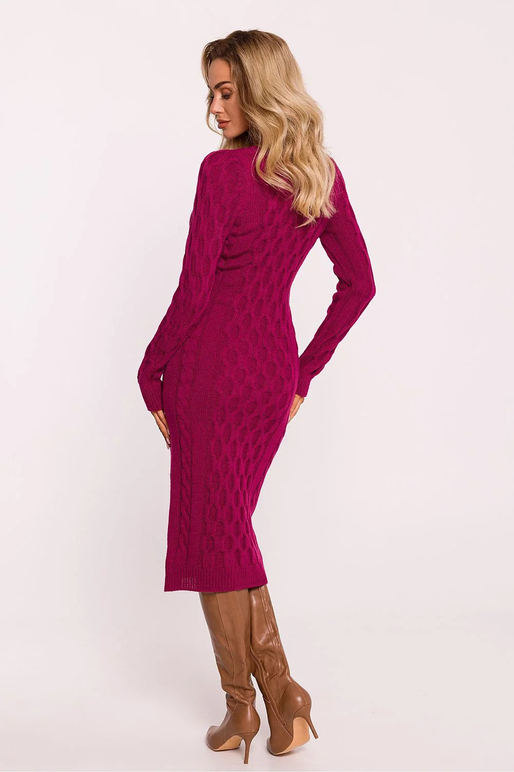 Robe de jour élégante mi-longue manches longues encolure en V finitions côtelées couleur mauve vibrant tissu de qualité fabriqué en Pologne femme
