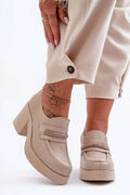 mocassins femme beige cuir naturel talon bloc plateforme légère bout carré épuré grainé texturé bride strass slipon confort
