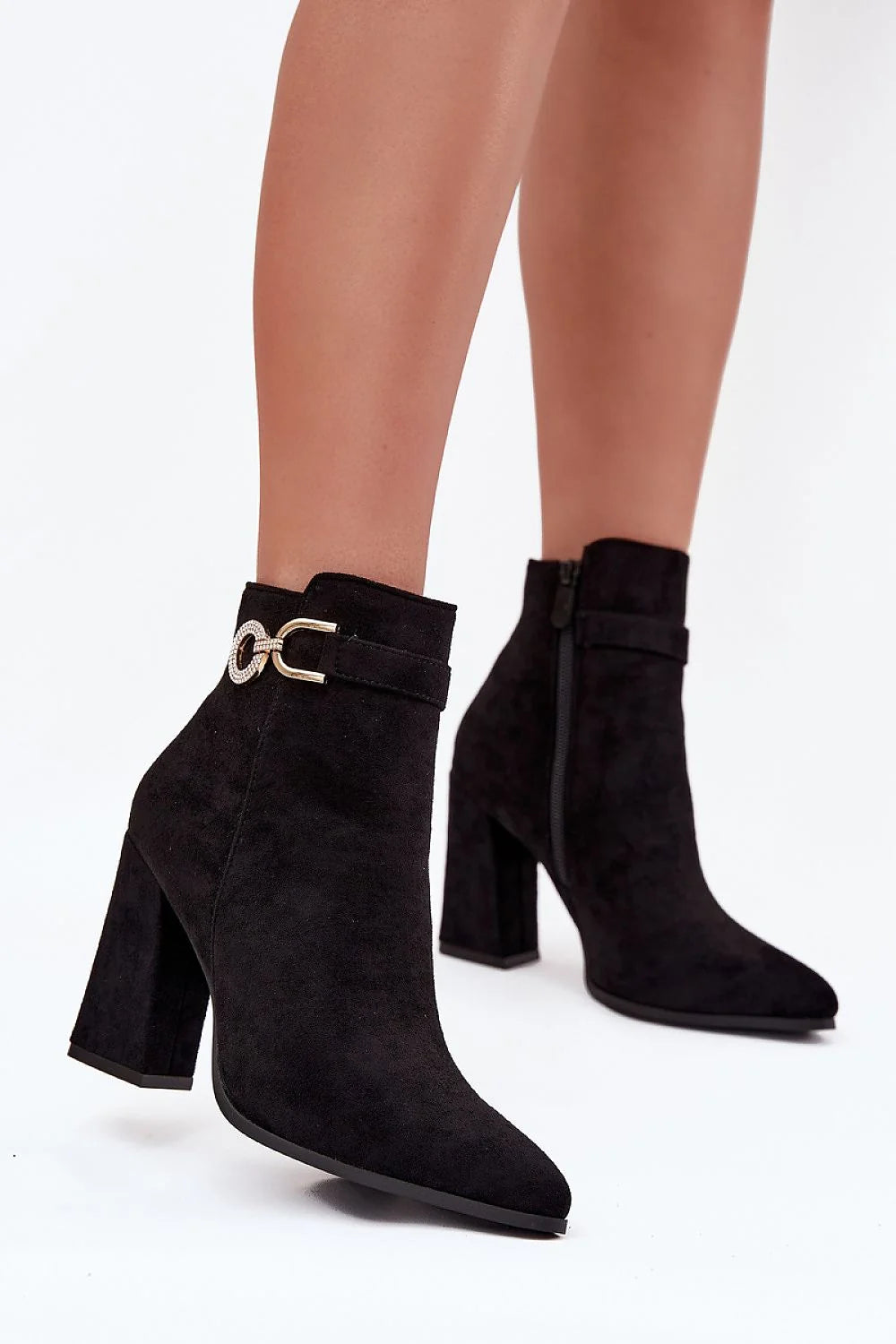 bottines femme cheville suédine noire bout pointu talon bloc haut pilier doublure chaude fermeture éclair latérale bride décorative