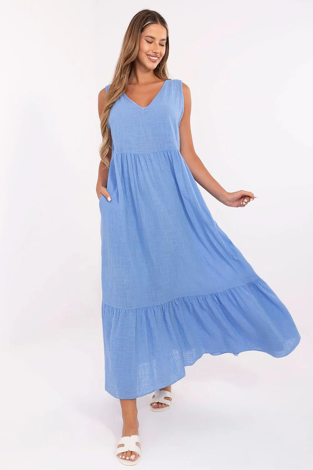 Robe de jour Och Bella longue sans manches décolleté en V coton bleu clair taille empire femme été