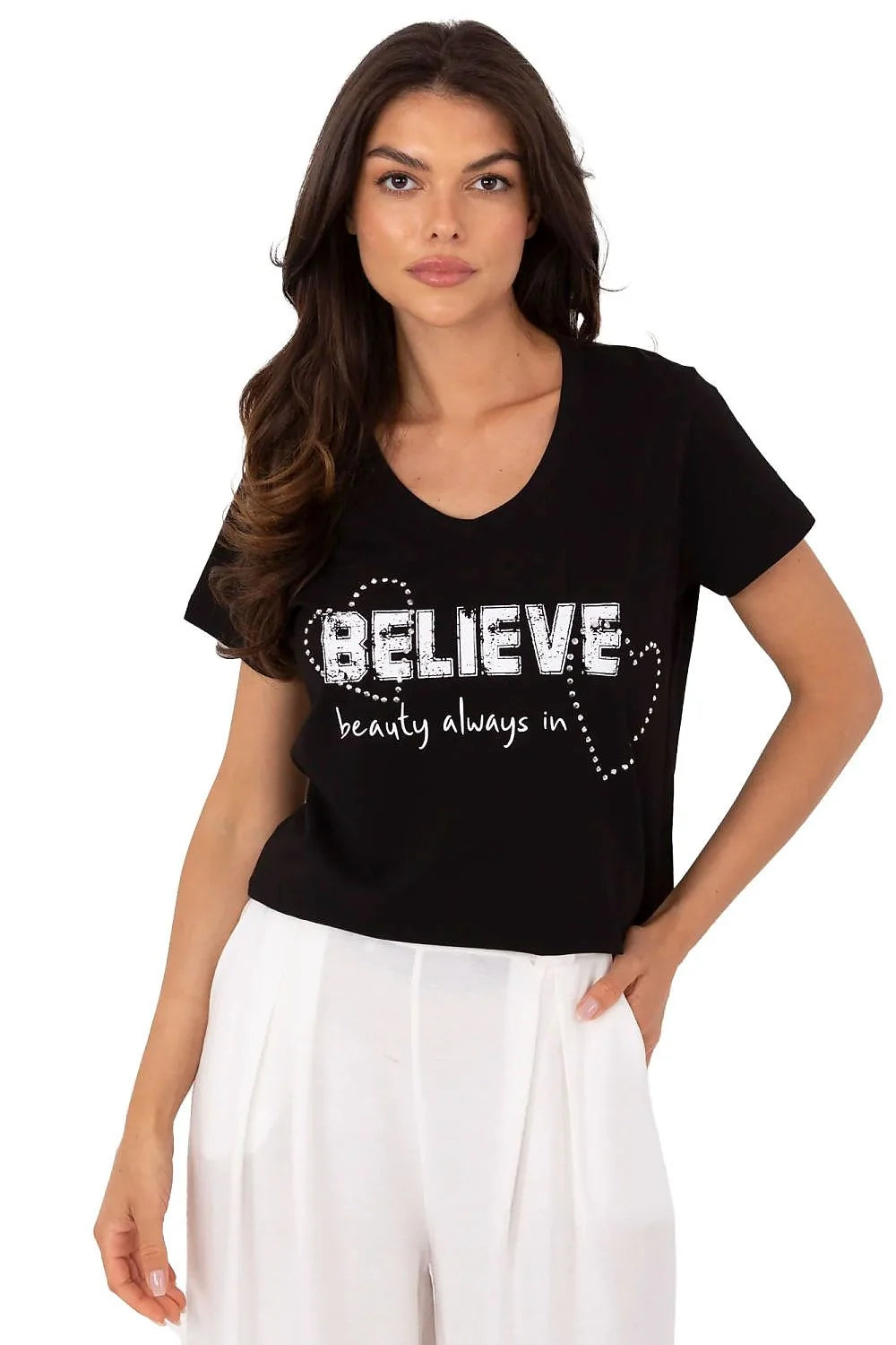 T-shirt femme noir manches courtes style casual texte cursive cœur motifs femme mode urbaine tendance