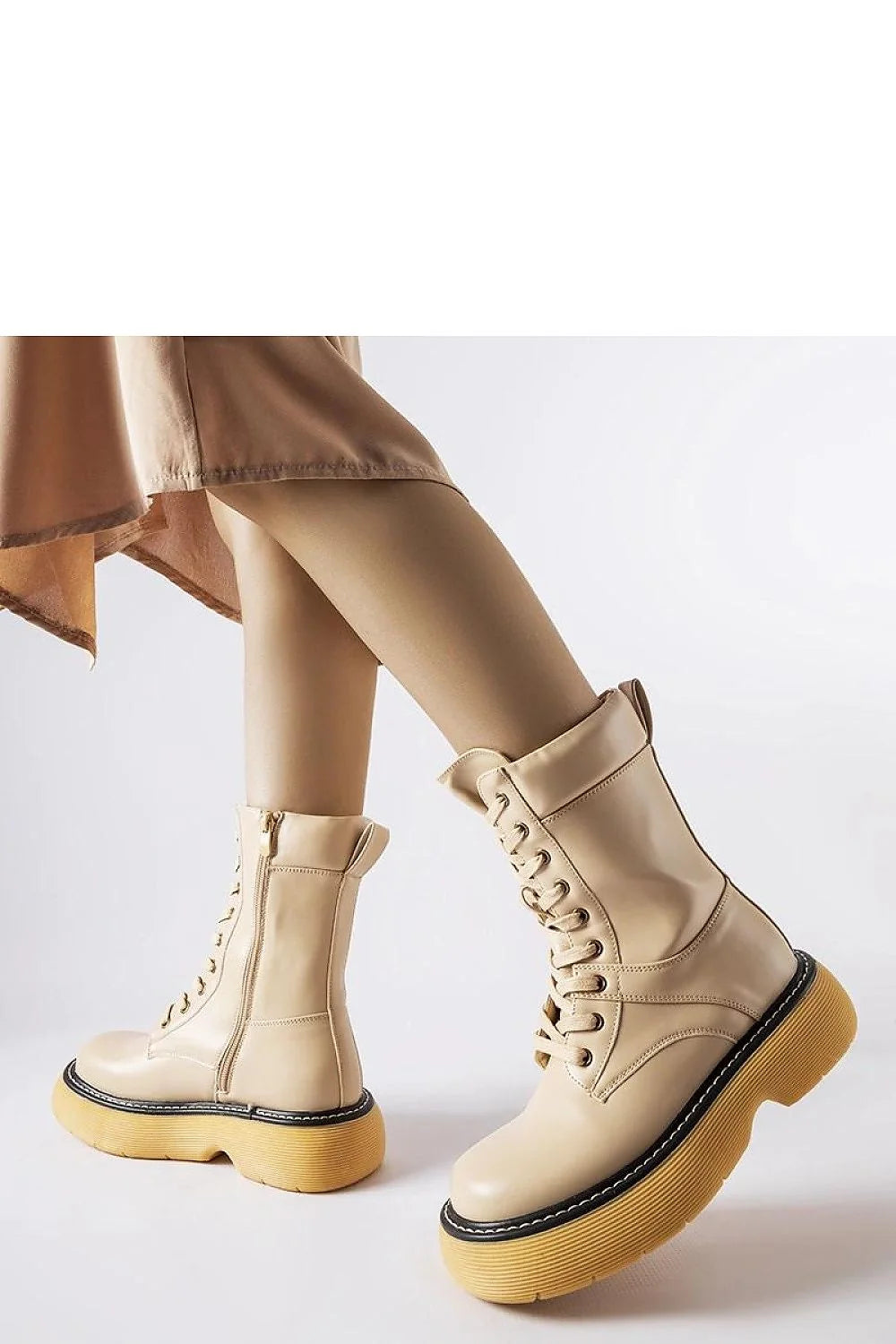Bottines femmes design moderne ranger montante beige nude semelle épaisse moutarde confort style urbain décontracté