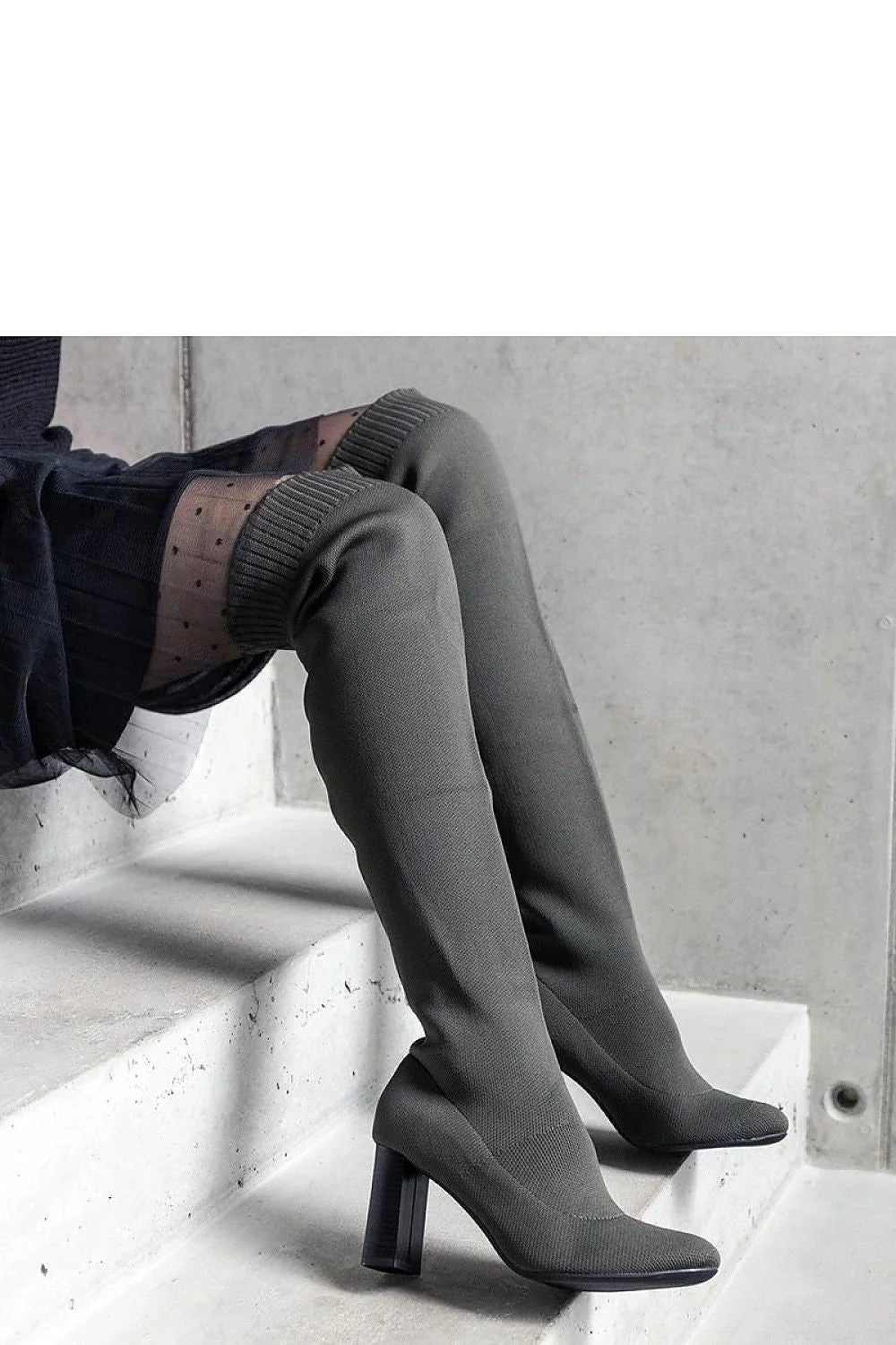 Bottes à talons carrés hautes en laine tricotée noires pour femmes, coupe au-dessus du genou, semelle antidérapante, style élégant et moderne