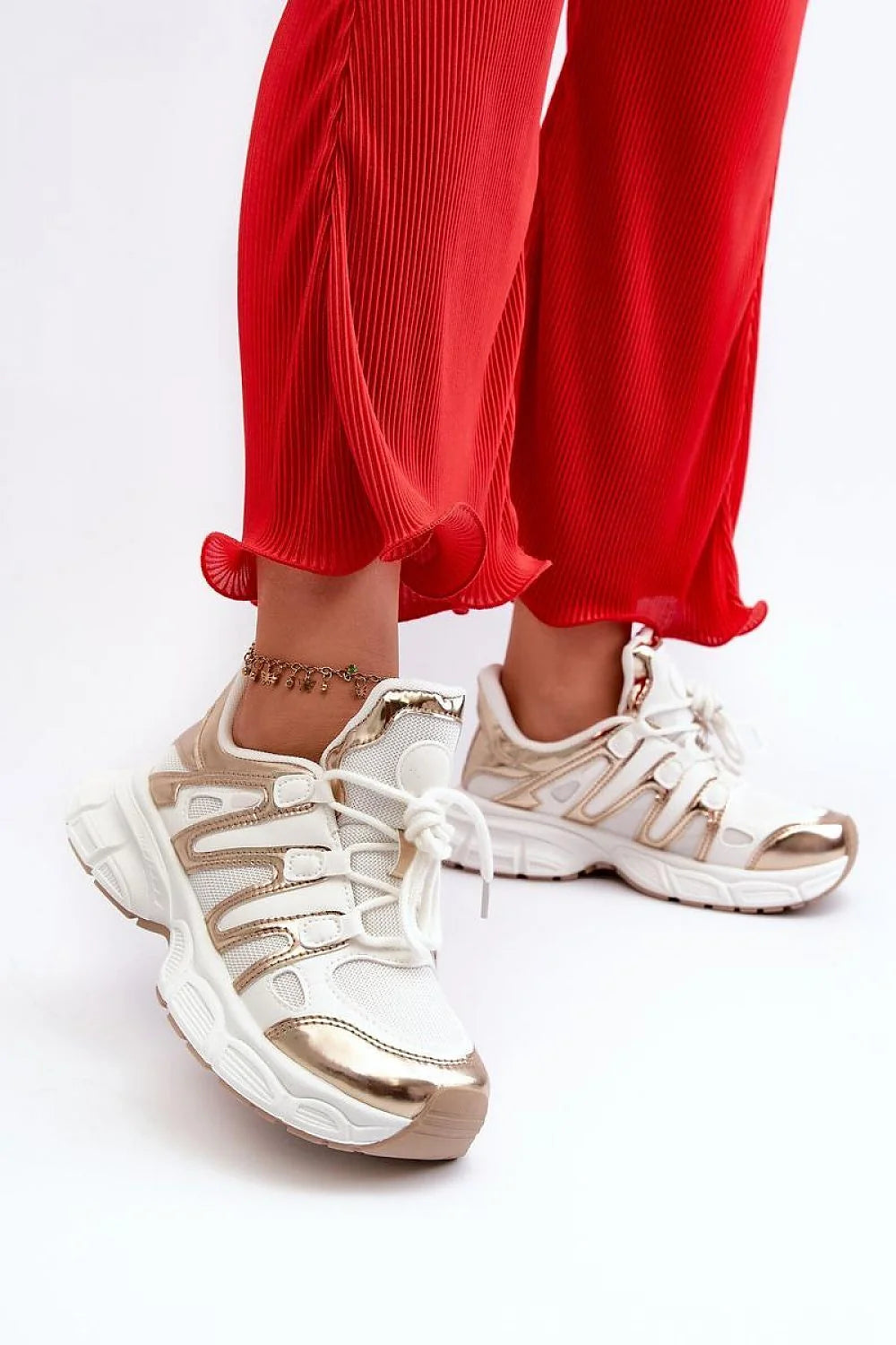 Chaussures de sport modernes style élégant semelle épaisse blanche maille dorée métallique respirante durabilité femmes