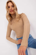 Pull à col roulé élégant moderne en viscose polyester nylon coupe ajustée tissu côtelé beige clair femme