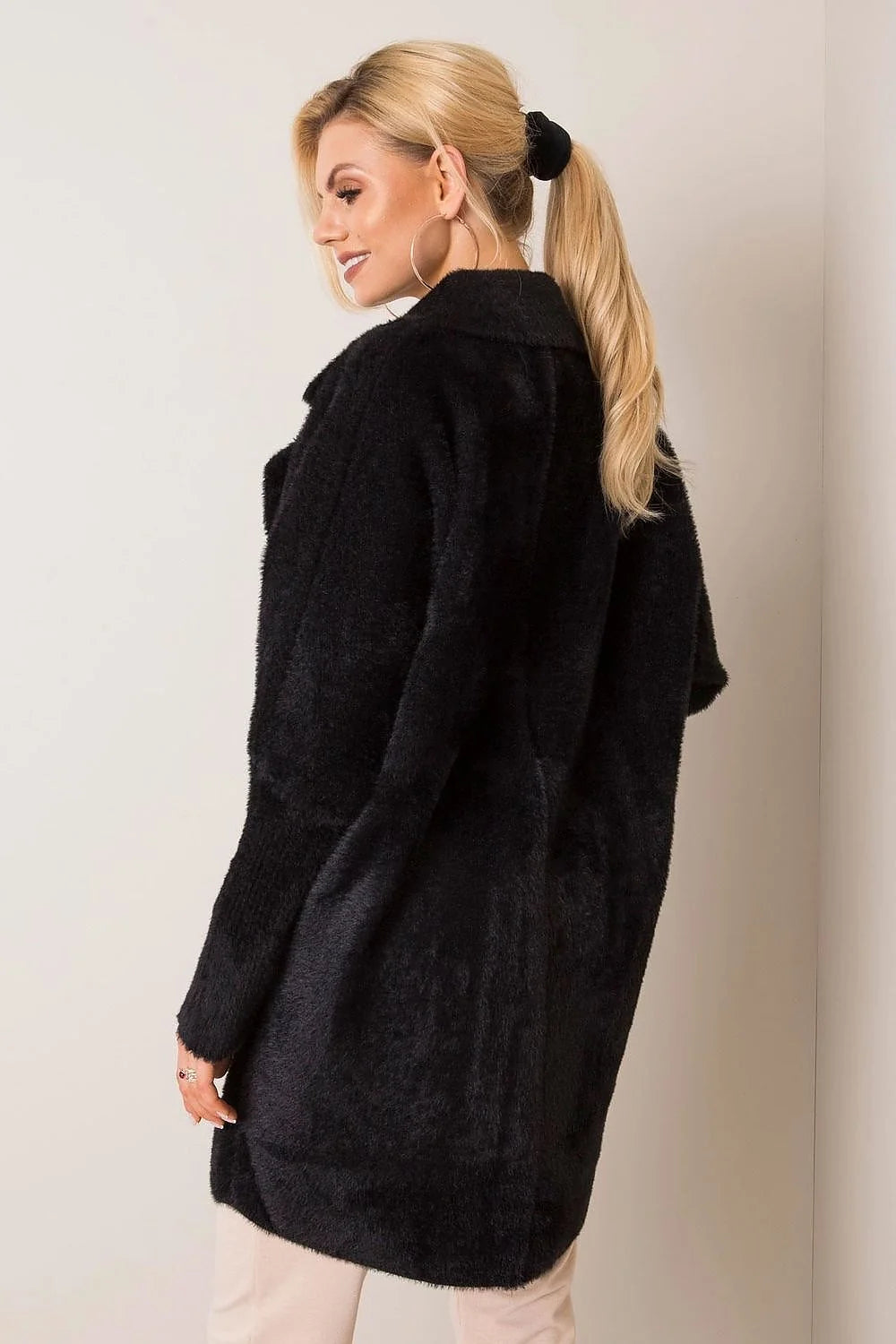 Manteau MBM pour femme coupe droite longueur mi-cuisse poches latérales col à revers matériau doux automne-hiver