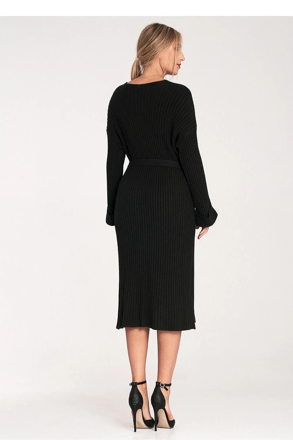 robe cardigan midi maille côtelée noire encolure V boutonnée manches longues ceinture nouée fente centrale tricot extensible ajustée