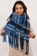 Écharpe en laine motif carreaux bleu gris blanc longue franges femmes hiver élégance mode accessoire polyvalent