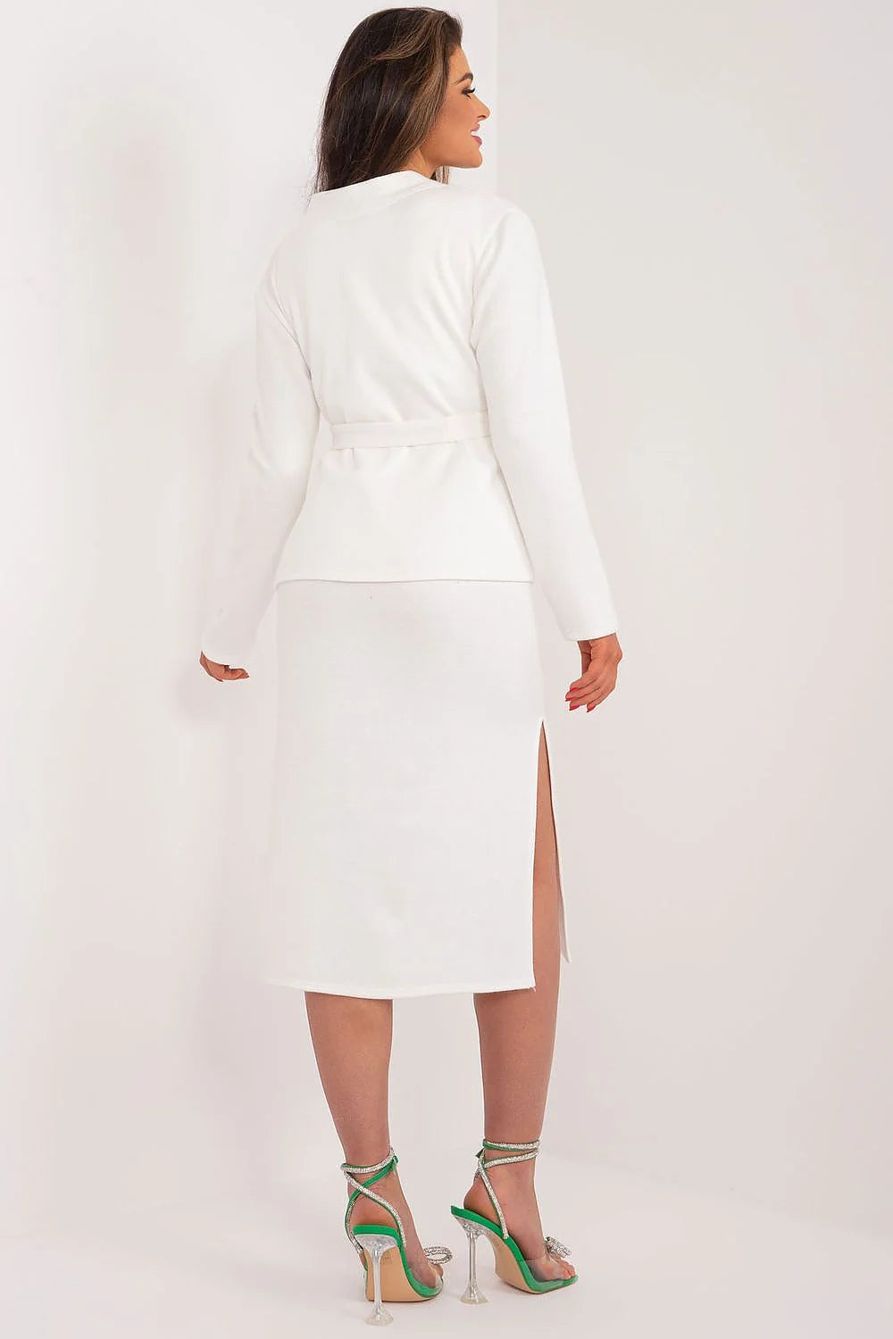 Ensemble mode femme élégant intemporel Lakerta coupe droite ceinture intégrée matelassage soie coton minimaliste raffiné