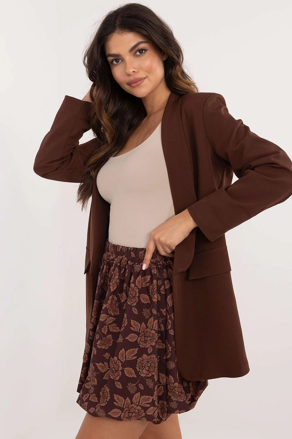 Jupe courte Italy Moda imprimé floral marron tissu léger taille élastiquée blazer assorti décontracté féminin
