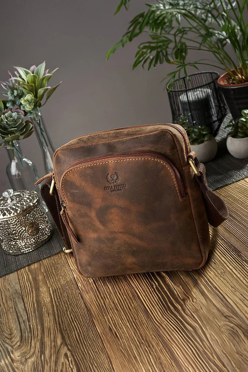 Sac en cuir naturel Galanter sac à bandoulière marron cuir vieilli poche zippée compartiment intérieur sangle réglable femmes