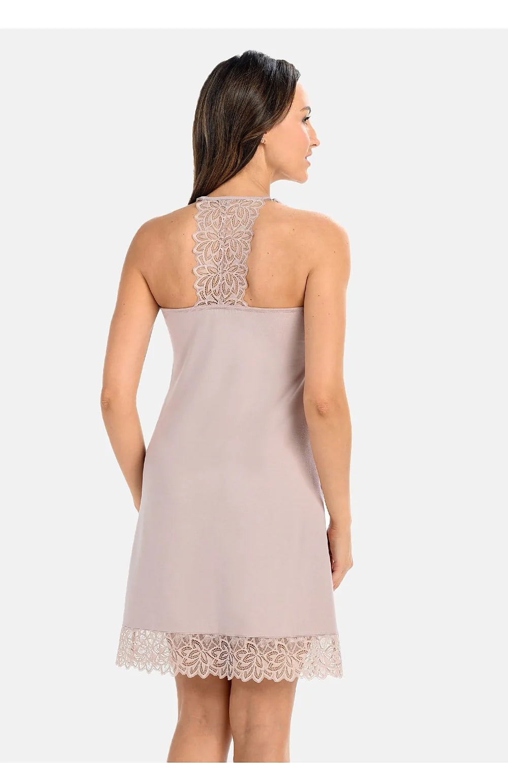 nuisette cacao viscose élasthanne extensible douce soyeuse dentelle florale dos décolleté ourlet évasée genou bretelles fines réglables romantique charme élégant