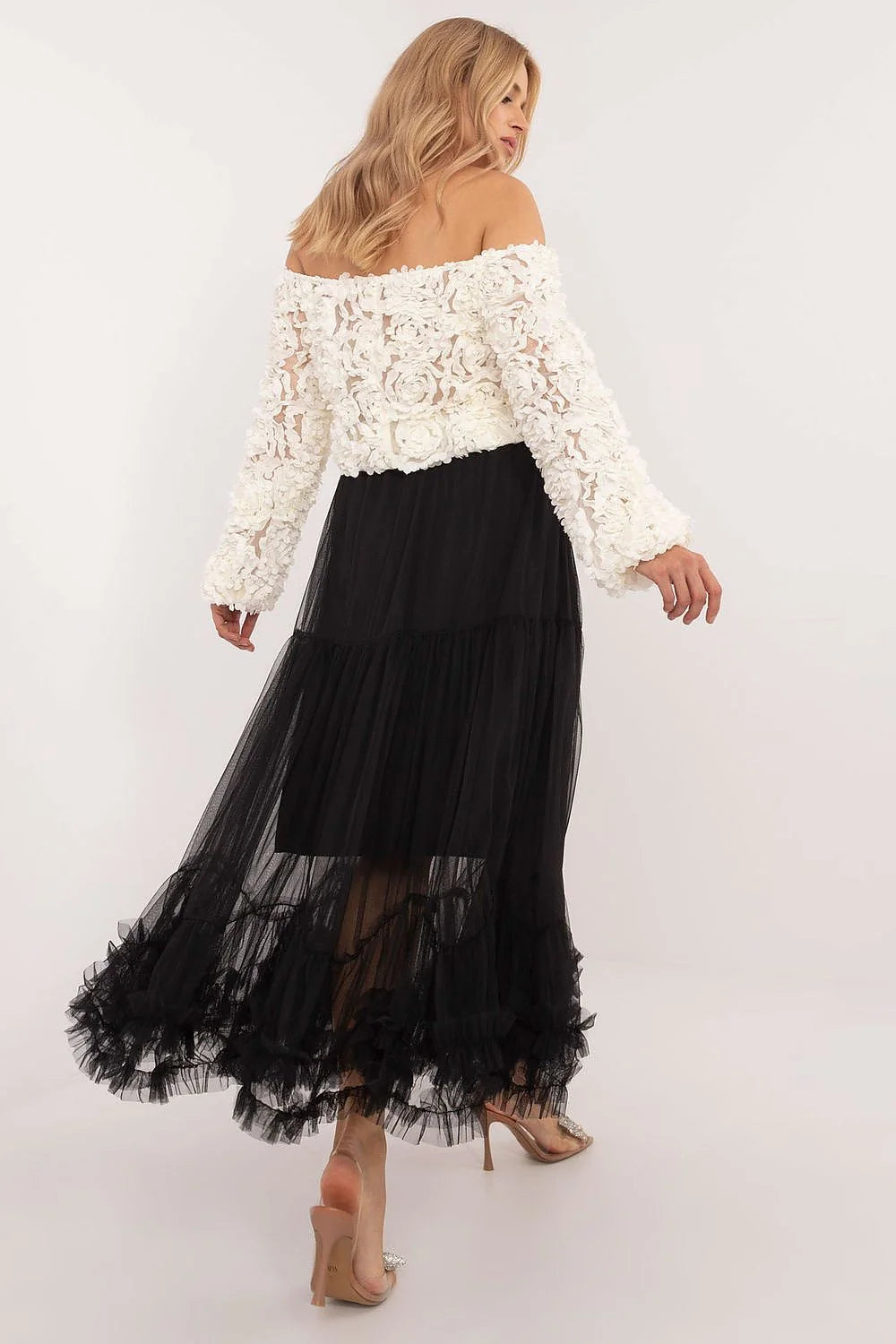 Tenue féminine élégante deux pièces tunique off-shoulder jupe longue tulle polyester style bohème femme