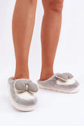 Pantoufles pour femmes en fourrure grise douce, style mule élégant, semelle épaisse, nœud chic, confort intérieur, idéal pour hiver, look raffiné