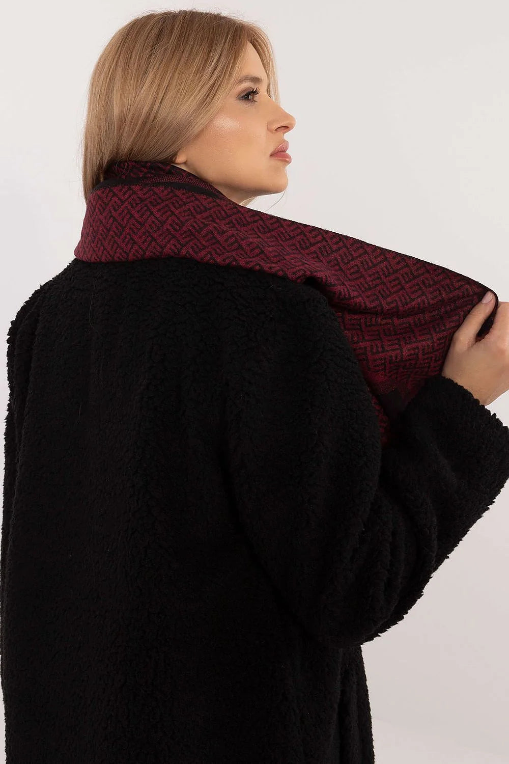 Foulard pour femme en viscose motif géométrique rouge bordeaux et noir, grande taille 190x69 cm, style moderne et intemporel, idéal pour l'automne et l'hiver,多种 wearing方式, accessoire élégant et confortable