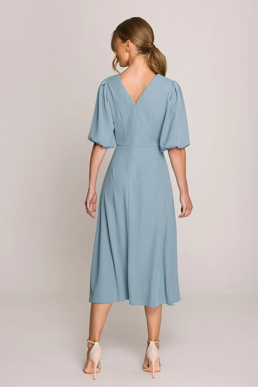 Robe midi romantique pour femme en tissu fluide manches bouffantes encolure ronde dos en V bleu doux taille ajustée
