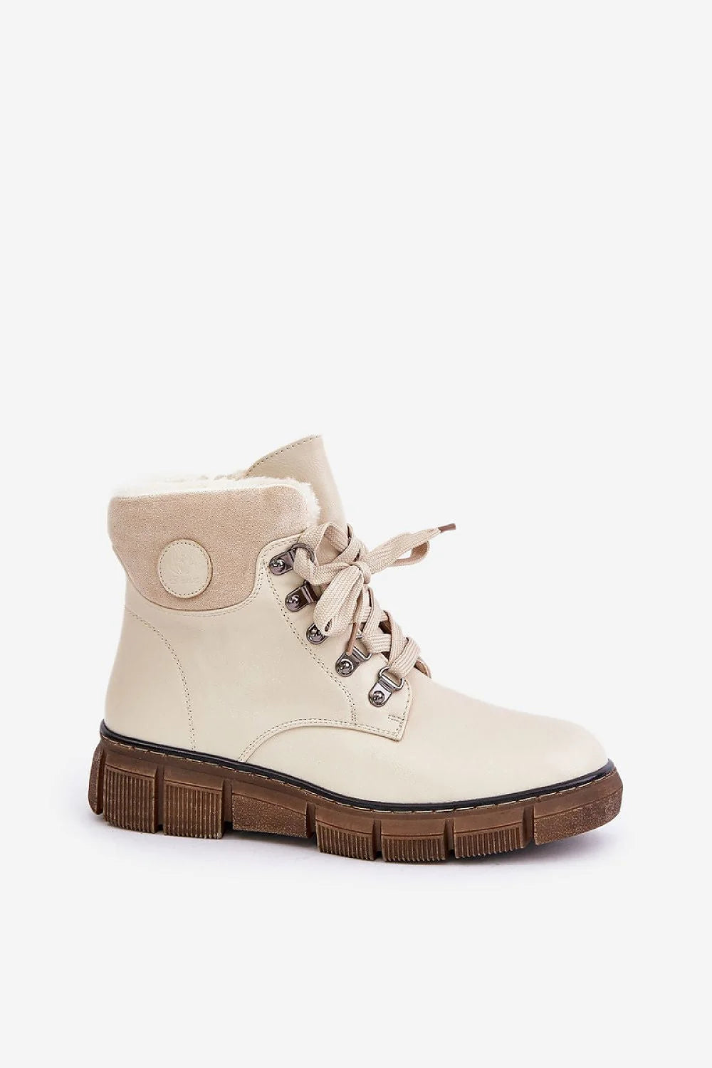 Bottes trappeur Step in style femmes cuir écologique fourrure synthétique beige crème plateforme semelle compensée lacets métalliques design moderne outdoor