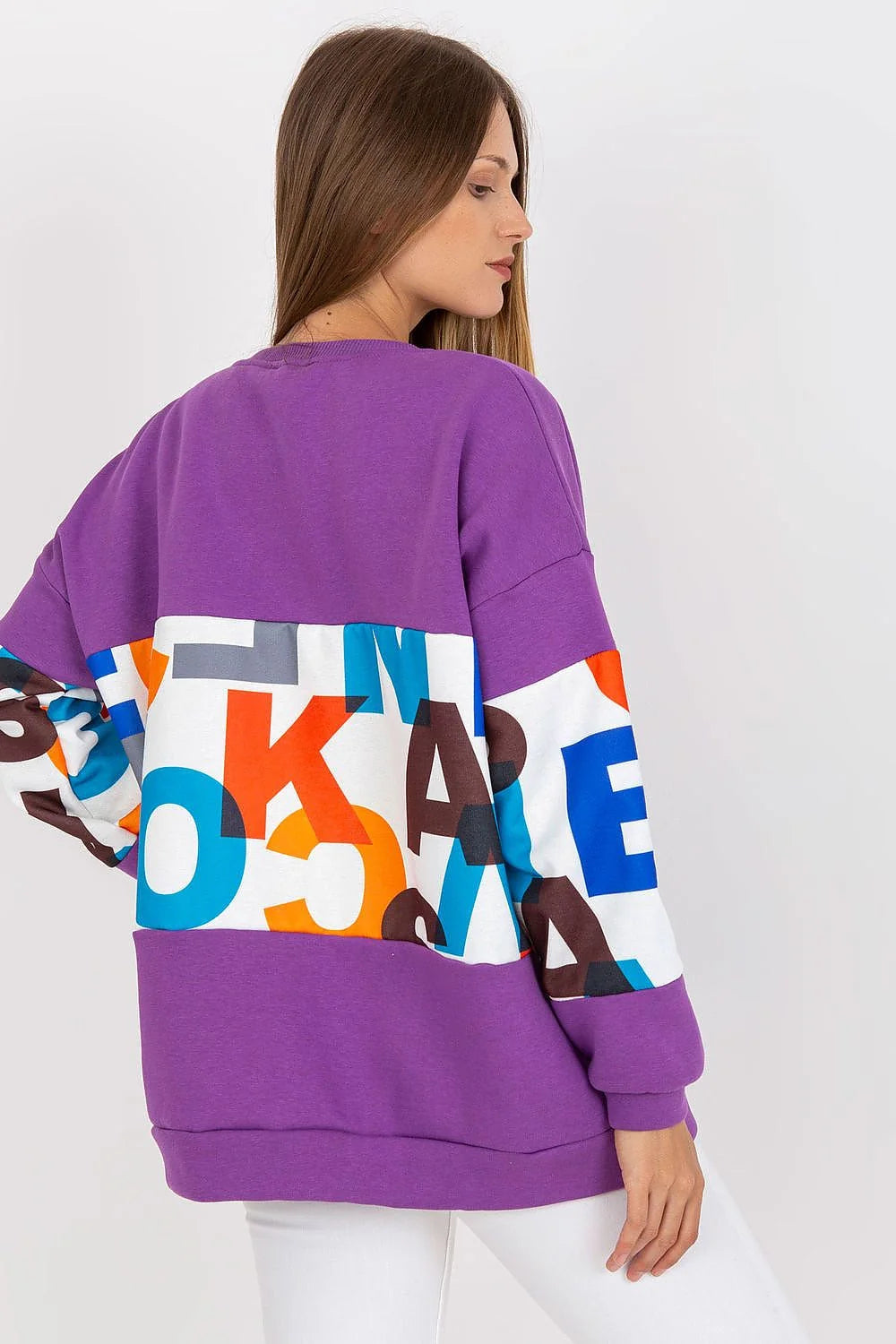 Sweatshirt pour femme modern design audacieux couleur violette motif multicolore matières confortables streetwear décontracté