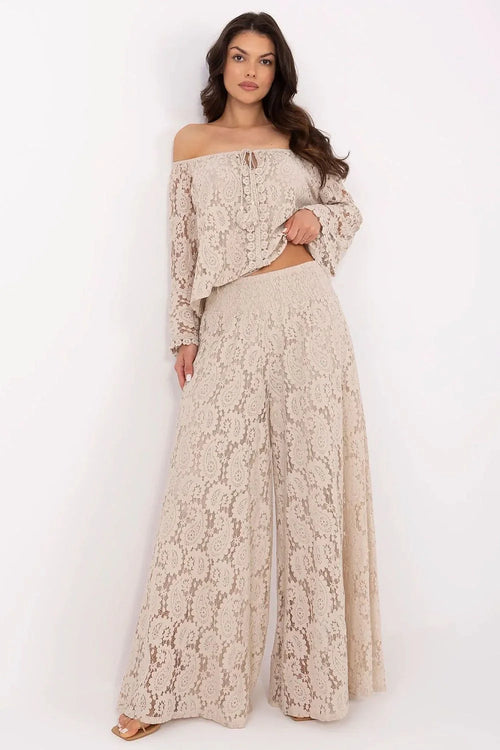 Ensemble femme Dentelle motif floral beige épaules dénudées manches longues taille haute pantalon palazzo Italy Moda
