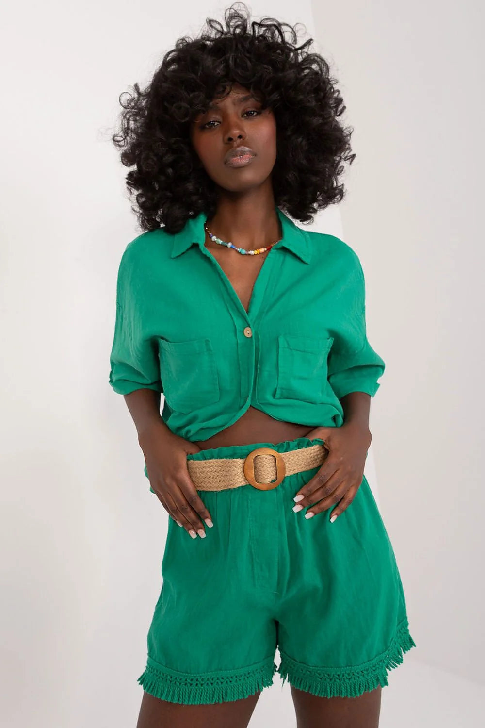 Ensemble chemise short femme vert vif style décontracté col classique manches courtes franges ceinture tressée