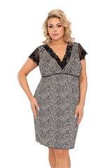 chemise nuit grande taille Donna imprimé léopard beige noir encolure V profonde dentelle festonnée manches courtes maille extensible